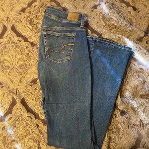 American Eagle size 4 long bootcut jeans